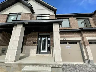 640 RATHBURN Lane, Leitrim, ON K1T 3W7