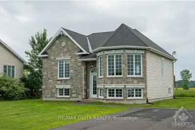 623 COUNTY ROAD 9 Road, Alfred and Plantagenet, ON K0B 1L0
