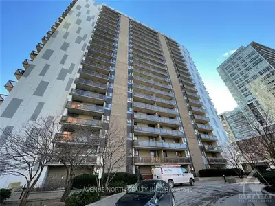 440 GLOUCESTER Street 801, Ottawa Centre, ON K1R 7T8