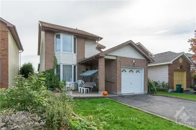 2172 EAST ACRES Road, Beacon Hill North - South and Area, ON K1J 9A5