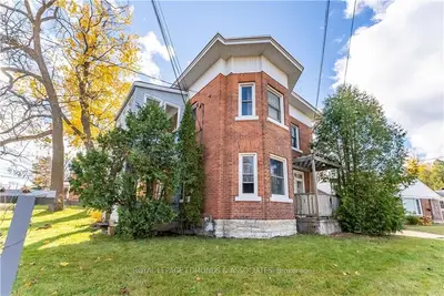 602 MARY Street, Pembroke, ON K8A 5X5