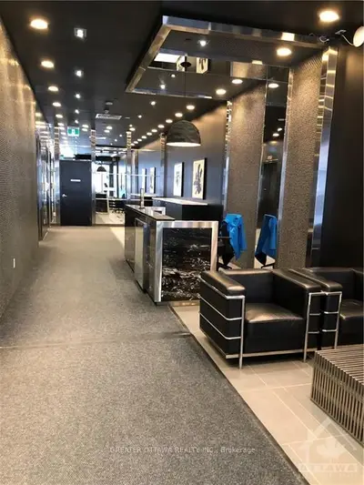 224 LYON Street 302, Ottawa Centre, ON K1R 0C1