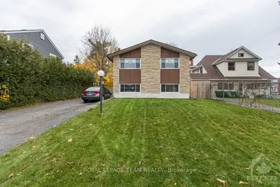 2716 CONN Street, Britannia - Lincoln Heights and Area, ON K2B 7C7