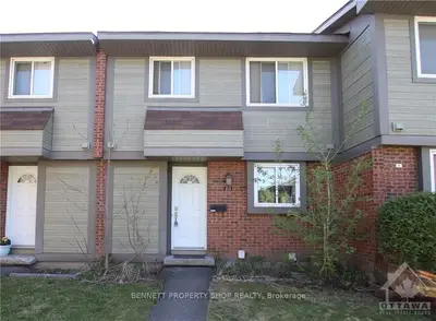 213 PICKFORD Drive 22, Kanata, ON K2L 2C5