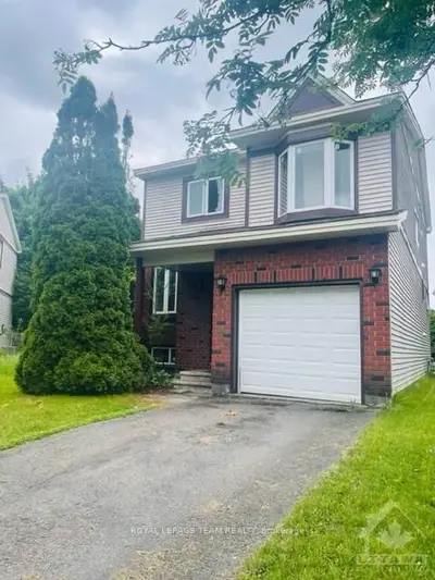 8 TRELLIS Court, Hunt Club - South Keys and Area, ON K1T 3B3