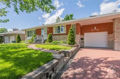 1751 ST BARBARA Street, Blossom Park - Airport and Area, ON K1T 1M1