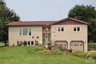 11473 LAKESHORE Drive, South Dundas, ON K0E 1K0