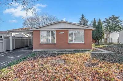 2134 ERINBROOK Crescent, Elmvale Acres and Area, ON K1B 4J4