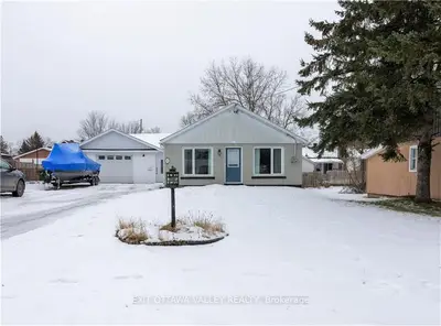 26 DORAN Street, Petawawa, ON K8H 1P9