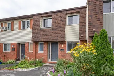 3111 OLYMPIC Way, Blossom Park - Airport and Area, ON K1T 1Y7