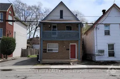 72 BARRETTE Street 1, Vanier and Kingsview Park, ON K1L 8A3