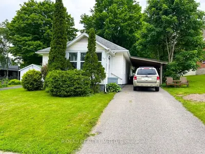 37 GEORGE Street, Westport, ON K0G 1X0