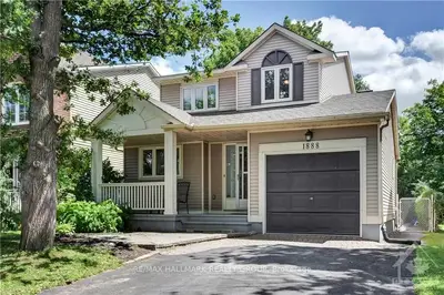 1888 LA CHAPELLE Street, Orleans - Convent Glen and Area, ON K1C 6A4