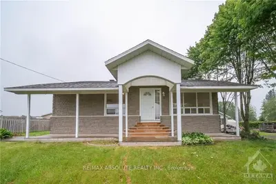 3074 GAGNE Road, Clarence-Rockland, ON K0A 2A0