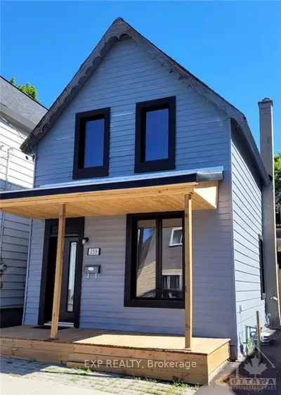 259 LALEMANT Street, Vanier and Kingsview Park, ON K1L 7G1
