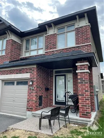 724 GUARDIAN Grove, Blossom Park - Airport and Area, ON K1X 0B2