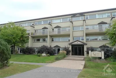 12 CORKSTOWN Road 208, Crystal Bay - Rocky Point - Bayshore, ON K2H 5B3