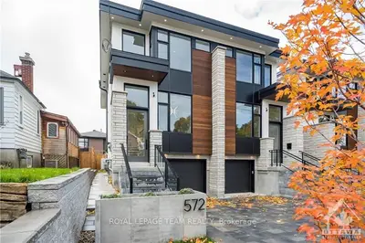 572 EDISON Avenue, Carlingwood - Westboro and Area, ON K2A 1V4