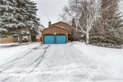 6043 FORESTGLEN Crescent, Orleans - Convent Glen and Area, ON K1C 5N5