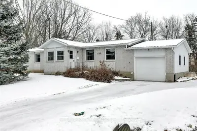 484 CLARENCE Street, North Dundas, ON K0C 2K0