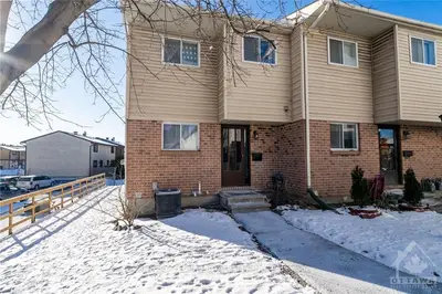 4012 EADY Court, Cyrville - Carson Grove - Pineview, ON K1J 8X6