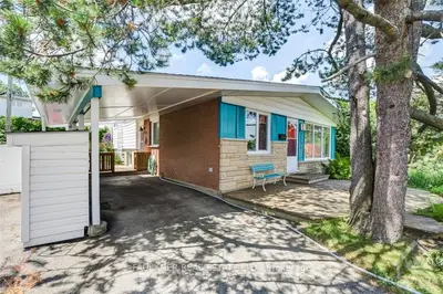 2194 VALLEY Drive, Elmvale Acres and Area, ON K1G 2P8