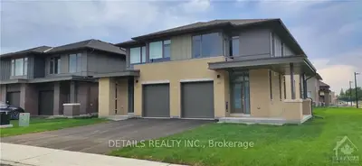 303 Wigwas Street, Manor Park - Cardinal Glen and Area, ON K1K 5A1