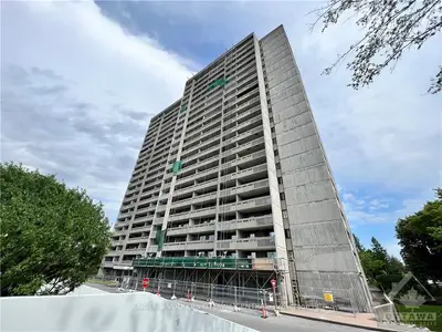 415 GREENVIEW Avenue 904, Britannia - Lincoln Heights and Area, ON K2B 8G5