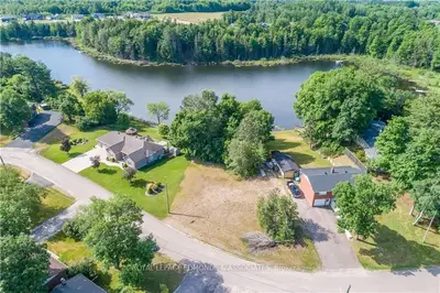 0 HARRIS Crescent, Whitewater Region, ON K0J 1C0