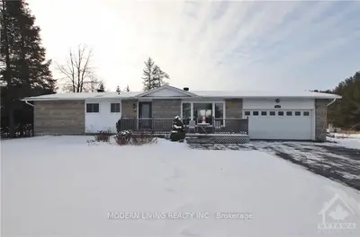 3395 Dunrobin Road, Constance Bay - Dunrobin - Kilmaurs - Woodlawn, On K0a 3m0