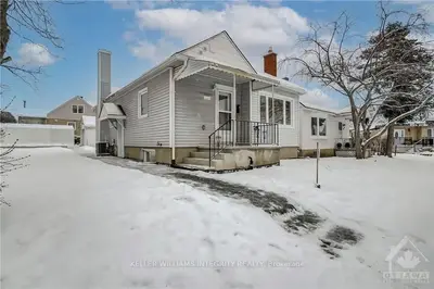 311 RICHARD Circle, Vanier and Kingsview Park, ON K1L 6W1