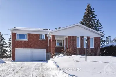 3194 TRIM Road, Orleans - Cumberland and Area, ON K4B 1H8