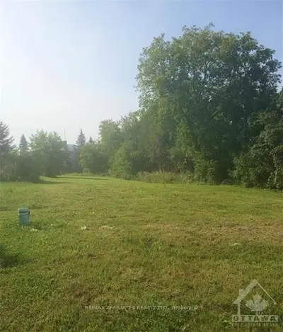 18498 HUGHIE MUNRO Road, North Glengarry, ON K0C 1B0