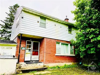 1070 BAKERVALE Street, Carlington - Central Park, ON K1Z 6N9