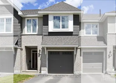 525 MUSCARI Street, Blossom Park - Airport and Area, ON K1T 3V9
