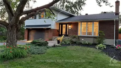 1906 OAKDEAN Crescent, Beacon Hill North - South and Area, ON K1J 6H3