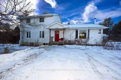 166 CTY ROAD 5 Road, Front of Yonge, ON K0E 1R0