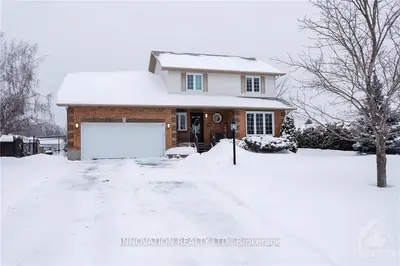 6653 TOMMARY Drive, Greely - Metcalfe - Osgoode - Vernon and Area, ON K4P 1G8