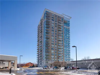 90 Landry Street 1101, Vanier and Kingsview Park, ON K1L 0A9