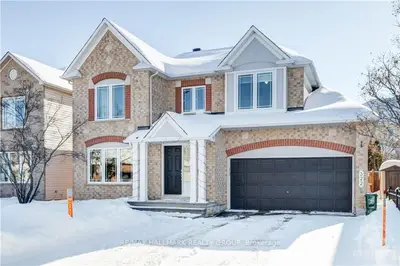 322 DAWNLIGHT Street, Orleans - Cumberland and Area, ON K4A 5G4