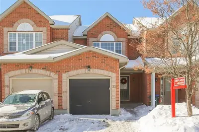 310 SOUTHCREST, Billings Bridge - Riverside Park and Area, ON K1V 2B8