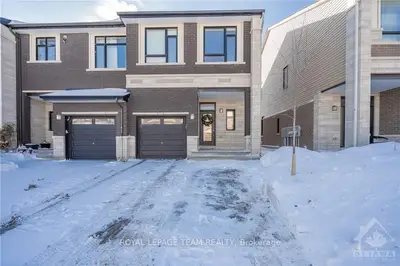 223 DOLCE Crescent, Blossom Park - Airport and Area, ON K4M 0E2