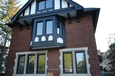 4 RANGE Road 8, Lower Town - Sandy Hill, ON K1N 6R4