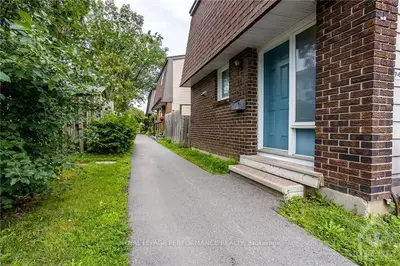 3260 SOUTHGATE Road 67, Hunt Club - South Keys and Area, ON K1V 8W9