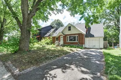 252 DANIEL Avenue, Tunneys Pasture and Ottawa West, ON K1Y 0C8