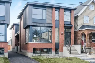 264 BREEZEHILL Avenue S, Dows Lake - Civic Hospital and Area, ON K1Y 2J3