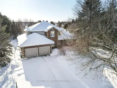 150 INNISKILLIN Drive, Carp - Huntley Ward, ON K0A 1L0