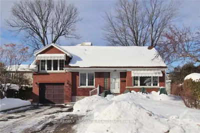 631 MALARTIC Avenue, Overbrook - Castleheights and Area, ON K1K 0X2