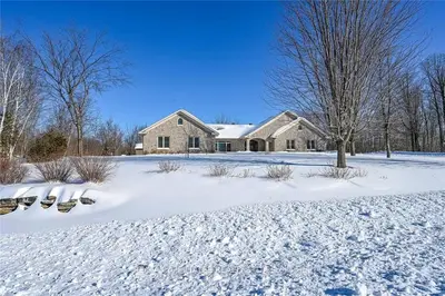 11 AUTUMN Drive, Rideau Lakes, ON K7A 4S5