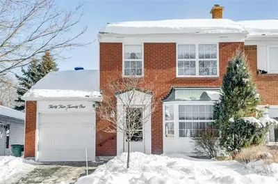 3421 SOUTHGATE Road, Hunt Club - South Keys and Area, ON K1V 7Y5